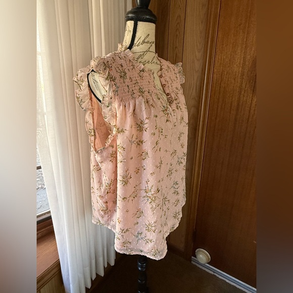 LOFT Swiss dot shell top - Picture 3 of 7